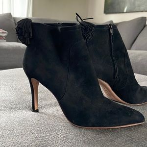 Super stunning ankle boot by Loeffler Randall!